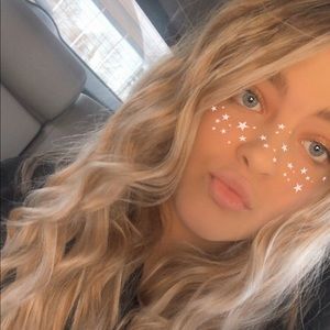 Meet your Posher, Alexa